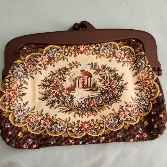 Vintage Tapestry Purse Made In Hong Kong Beautiful - Picture 1 of 8